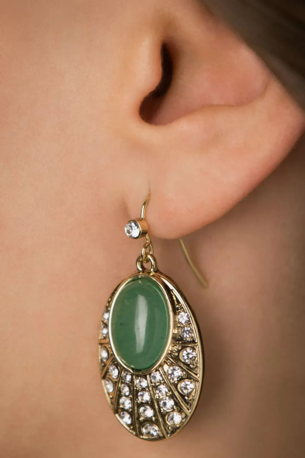 Art Deco Ovale Oorbellen In Groen