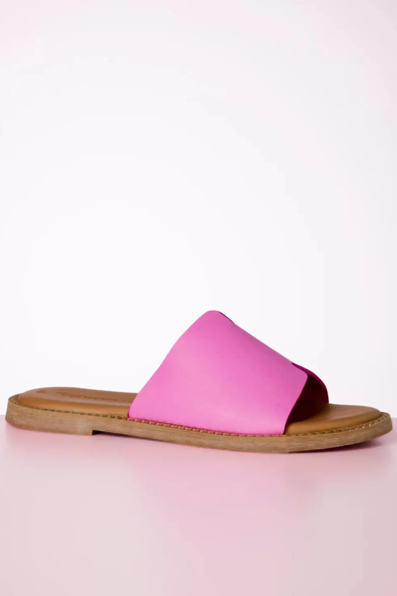 Britt Lederen Slippers In Roze