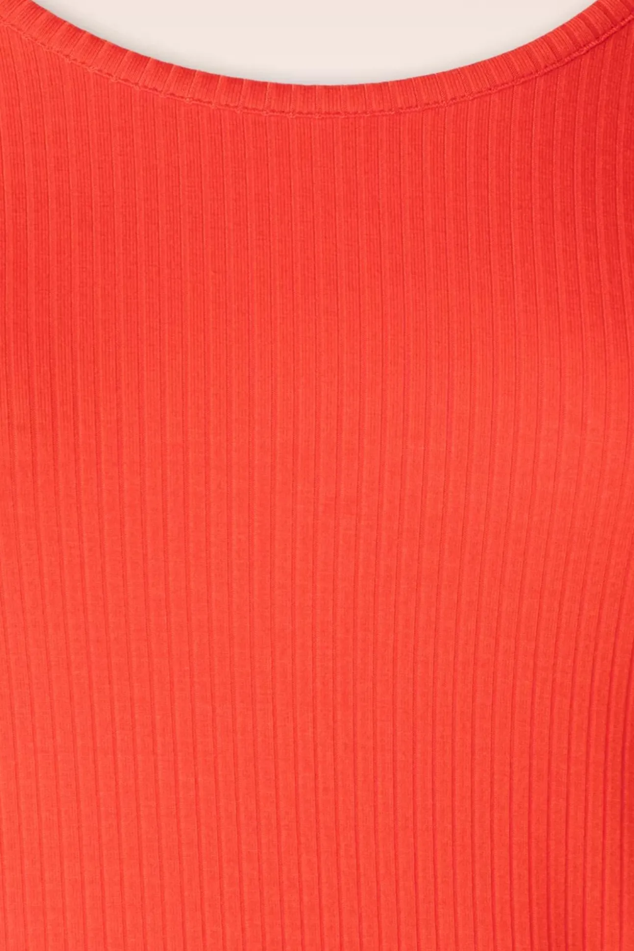 Carice Uni Rib Top In Zon Oranje