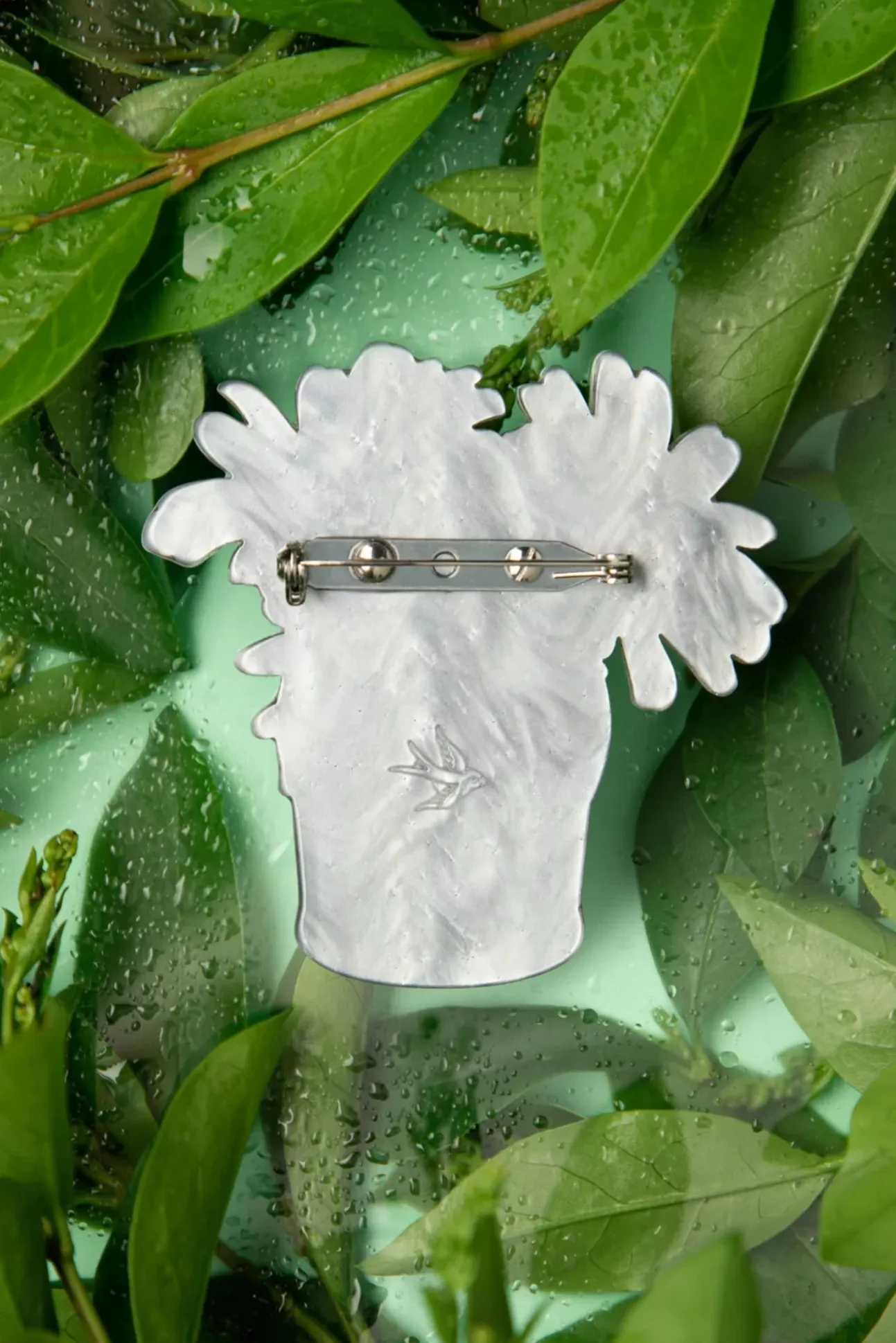Day's Eye Broche