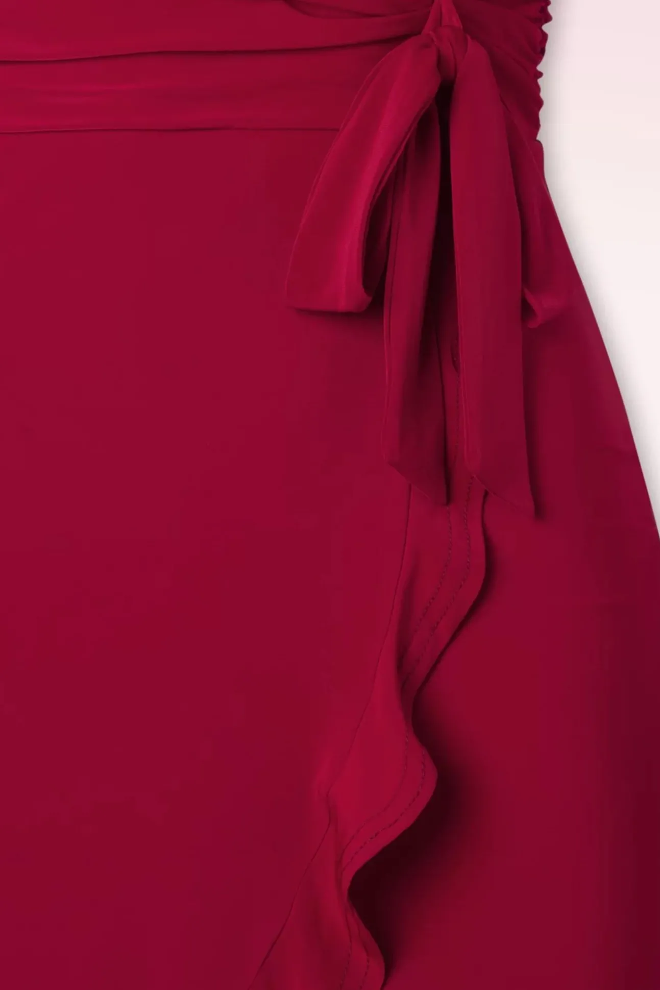 Desiree Pencil Jurk In Rood