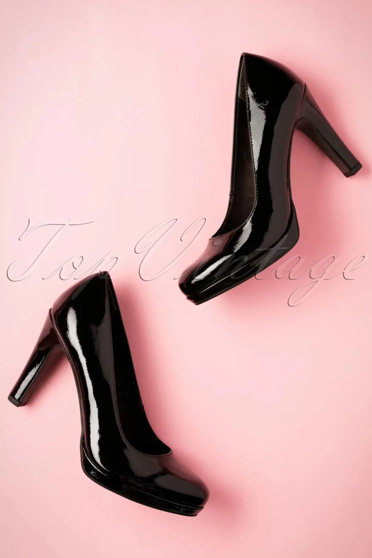 Katie Laquer-Pumps In Zwart