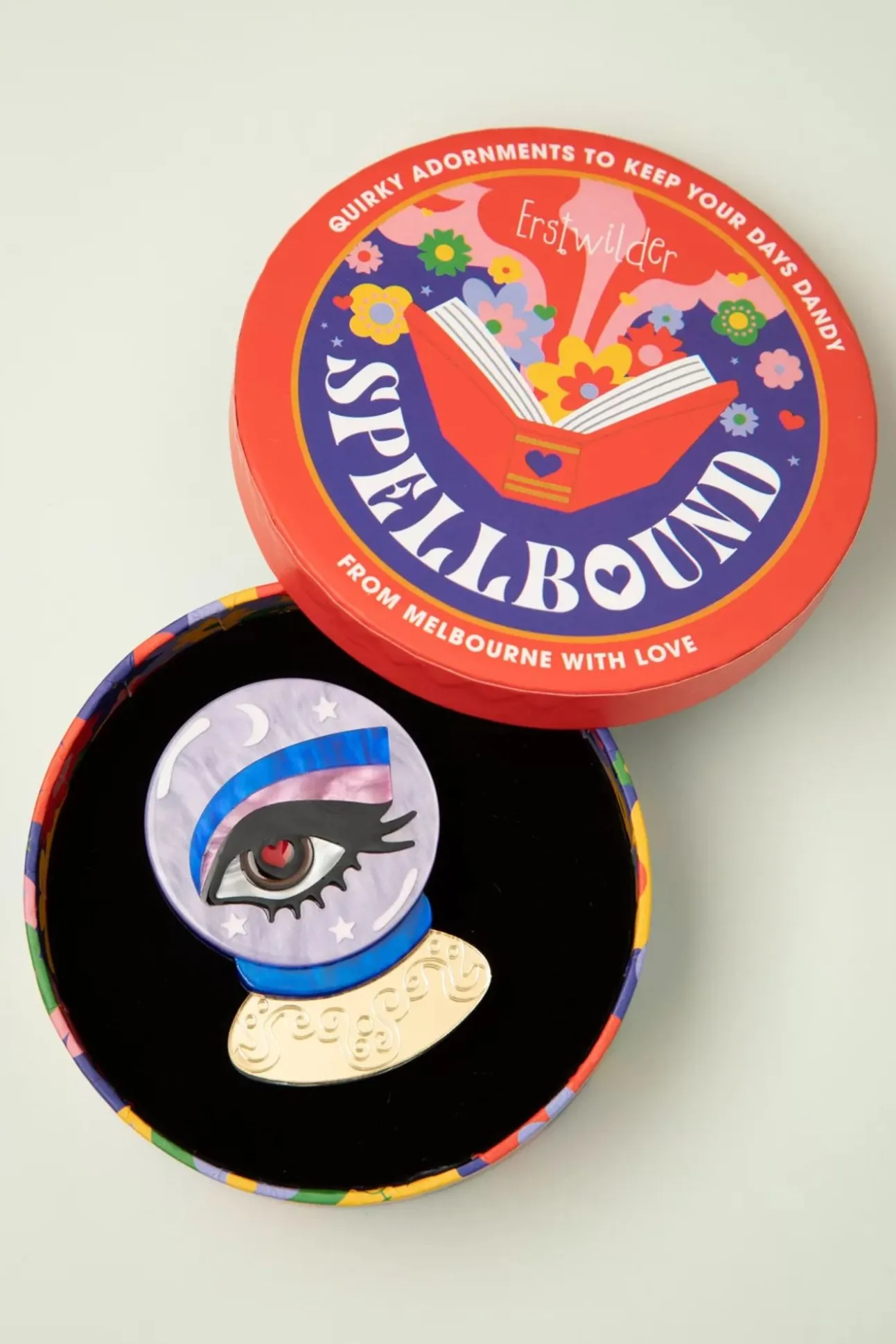 Keen-Eyed Insight Broche