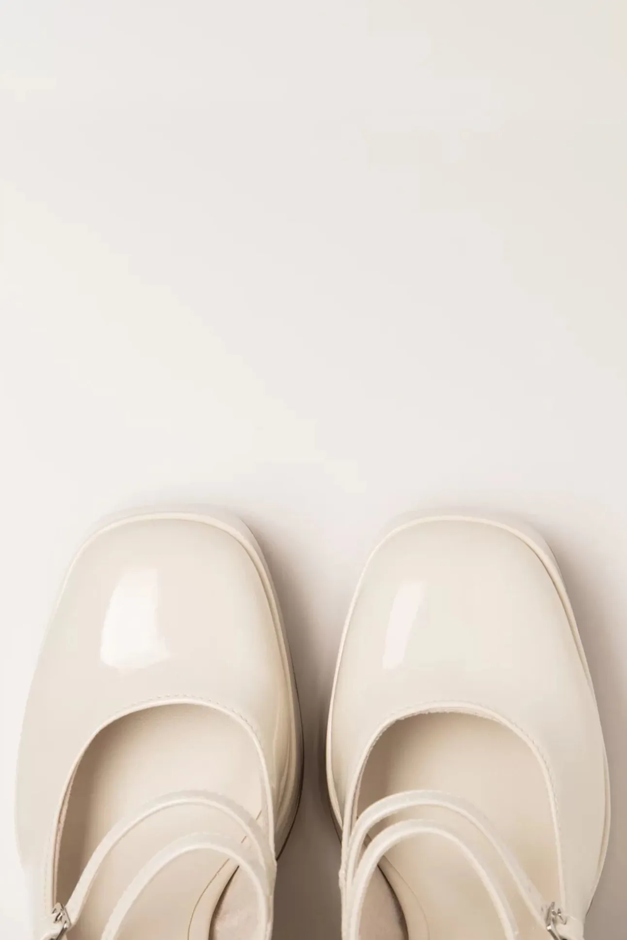 Minnie Platform Pumps In Ivoorwit