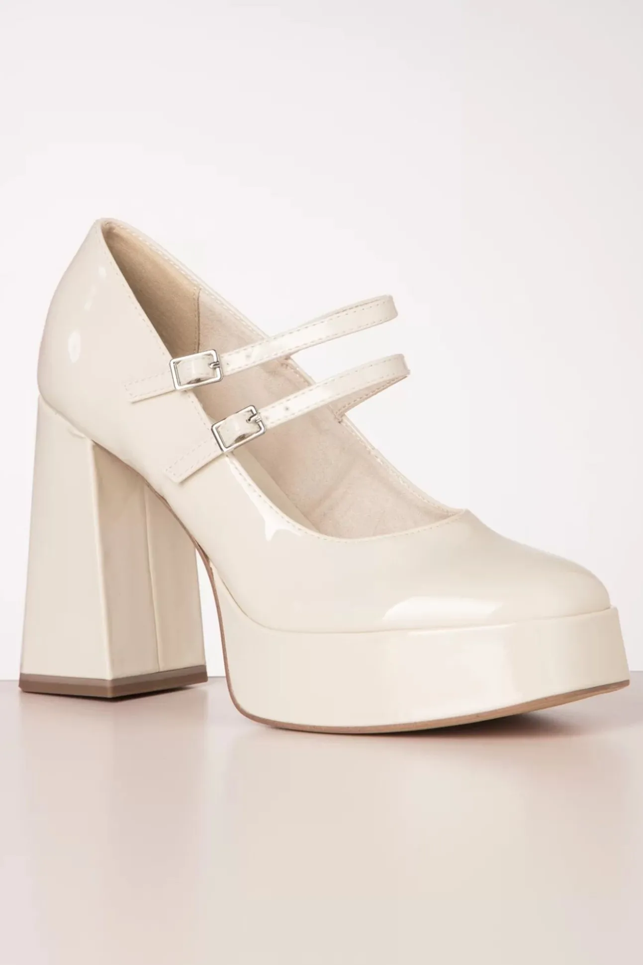 Minnie Platform Pumps In Ivoorwit