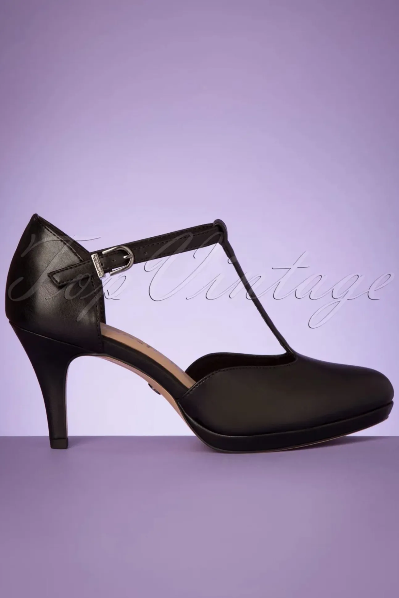 Phyllis T-Strap Pumps In Matte Zwart
