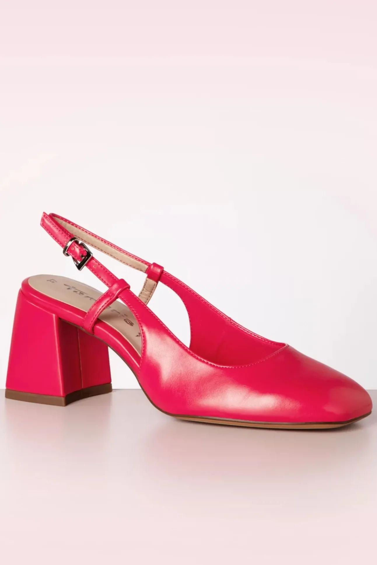 Trinny Vegan Slingback Pumps In Punch Roze