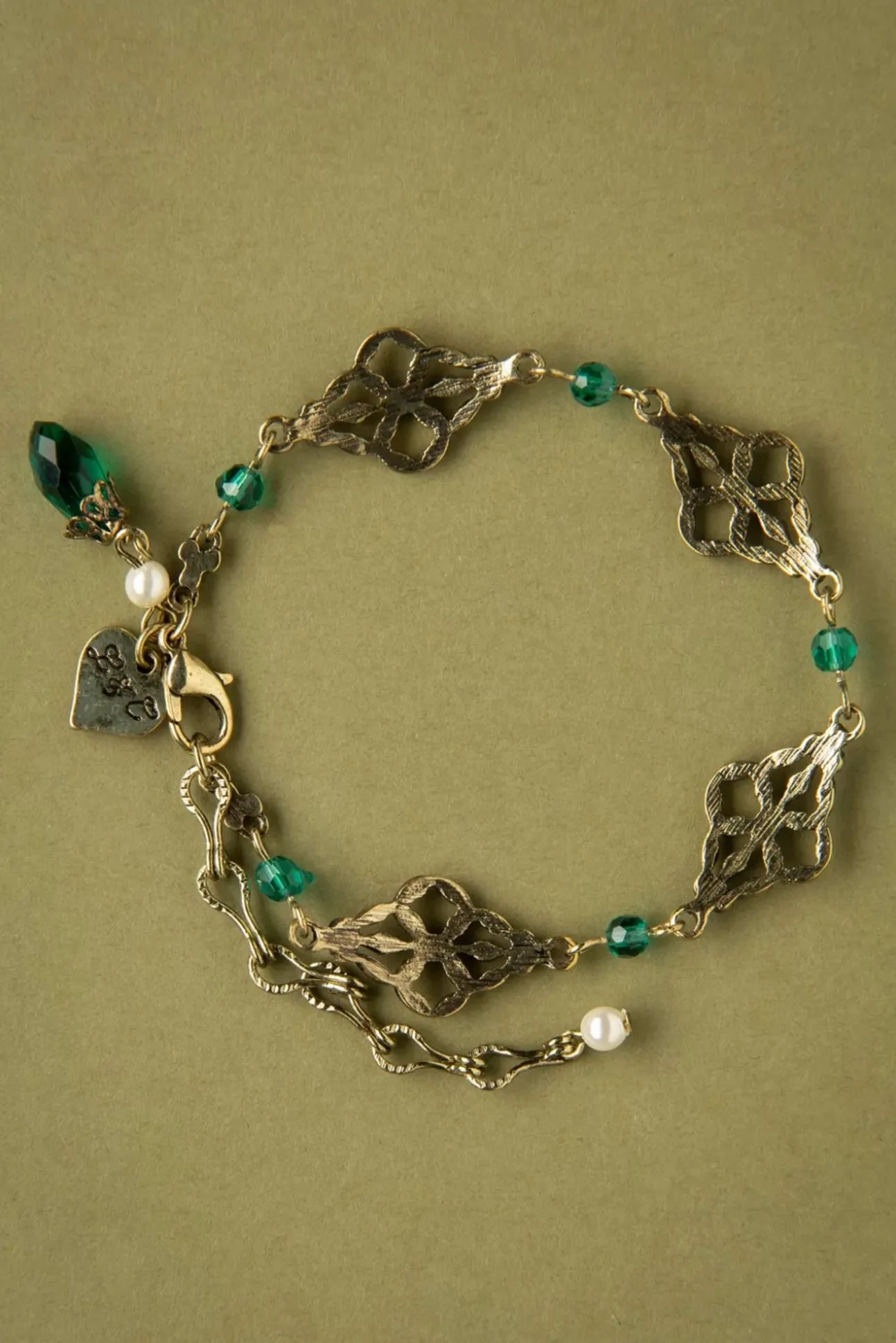 Victoriaanse Filigraanarmband In Smaragd