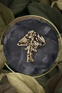 Well Spotted Stone Set Crystal Broche