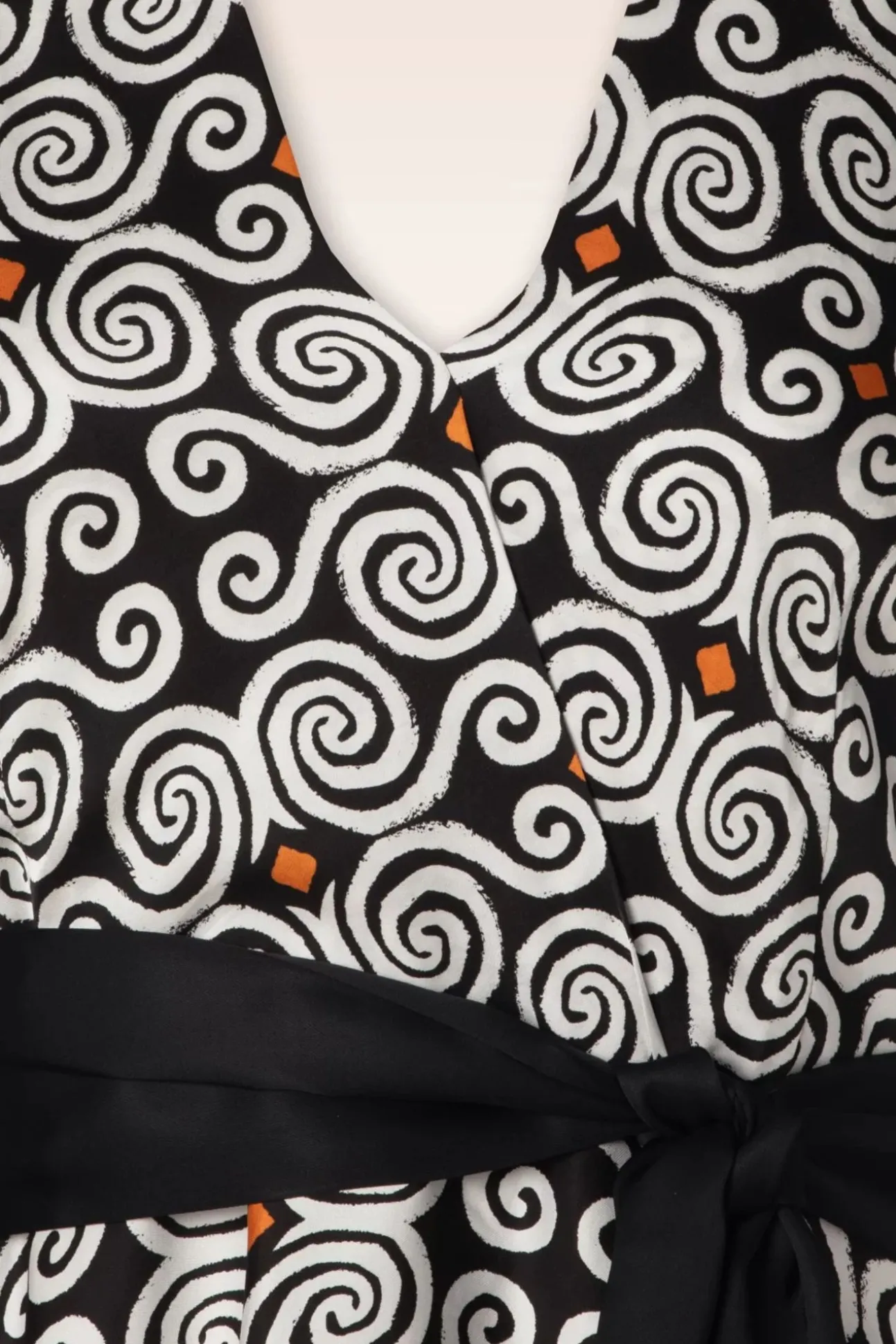 Willow Maxi Jurk In Zwart
